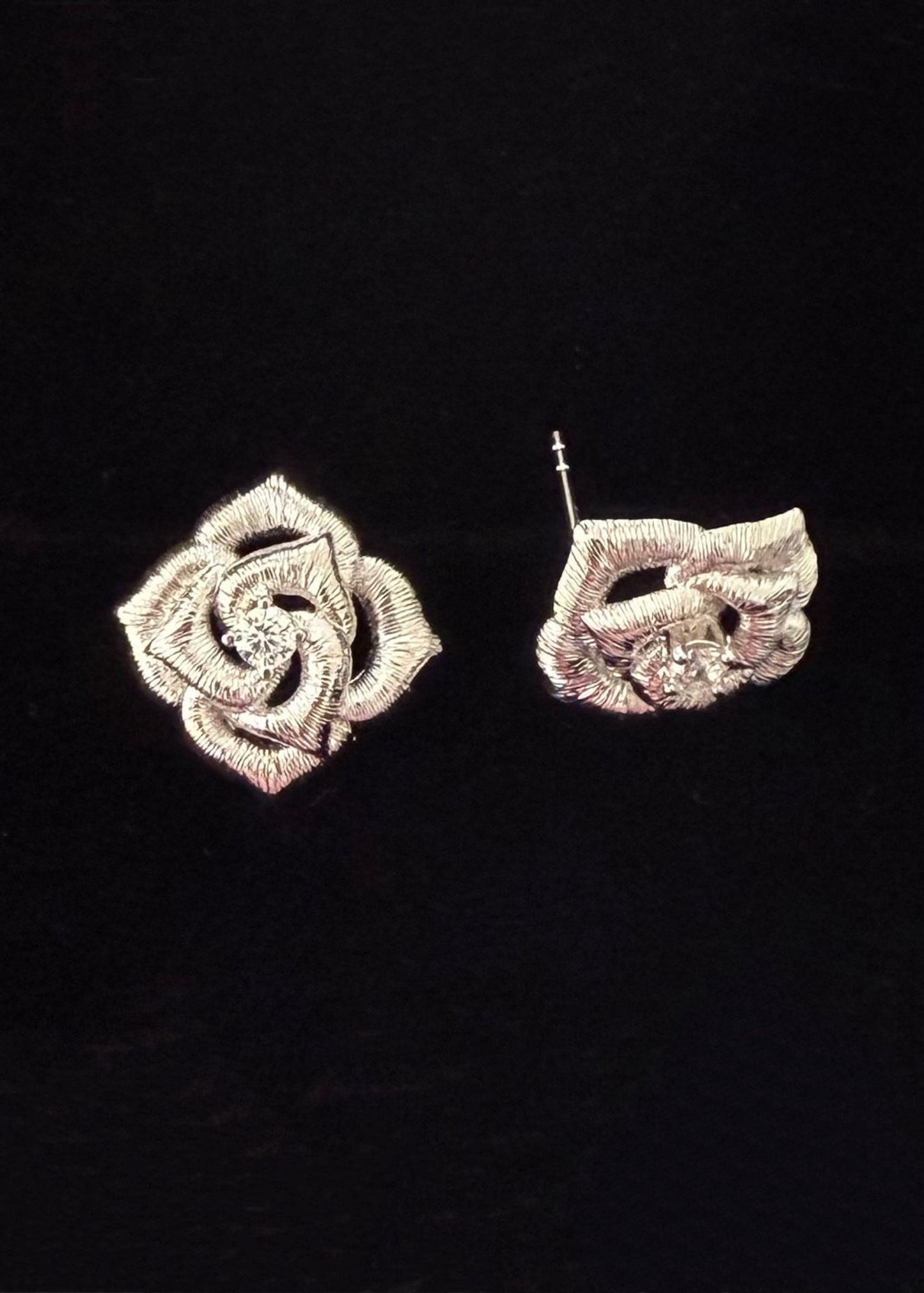 Iron Rose Ohrstecker in Silber