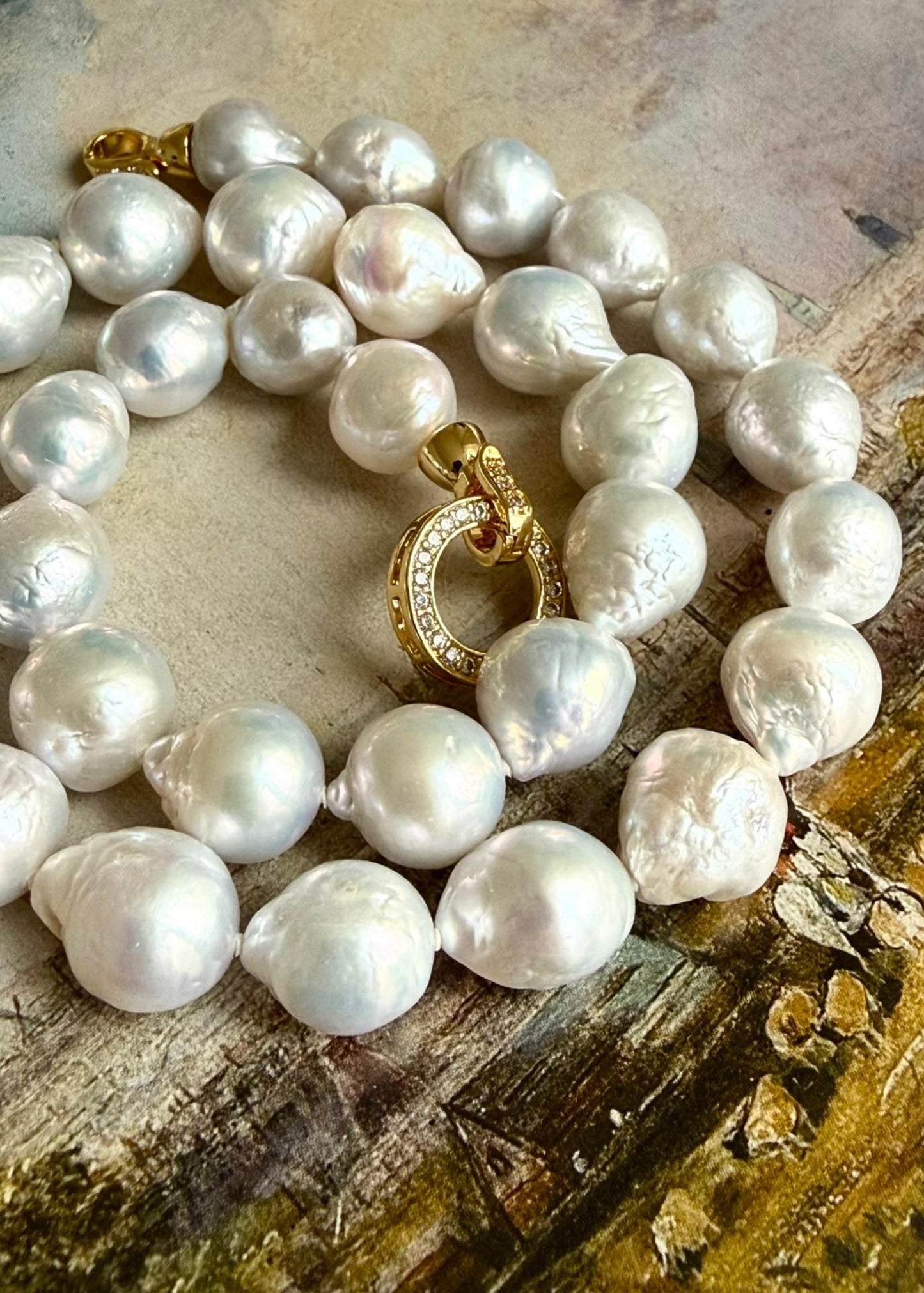 Hera - Large Baroque Pearl Necklace with Gold